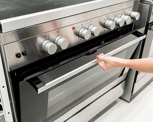 Refurbished, like new stainless steel oven with cooktop - for restaurant - industrial food service